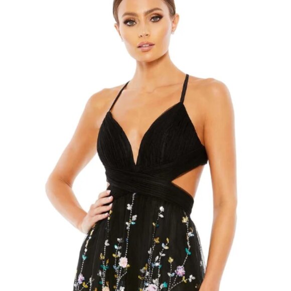 MAC DUGGAL 67976 EMBROIDERED CRISS CROSS SLEEVELESS BLACK MULTI GOWN sz 2 - Picture 2 of 4